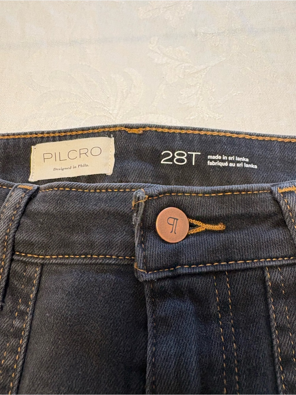 Pilcro Wide-Leg Jeans in Dark Navy